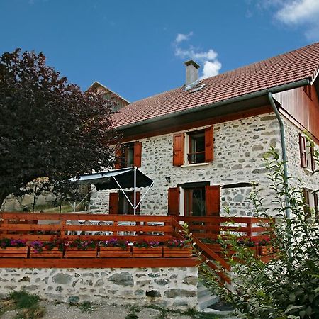 Le Carnival Bed & Breakfast Laval  Exterior photo